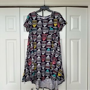 Small Lularoe Carly Shift Dress